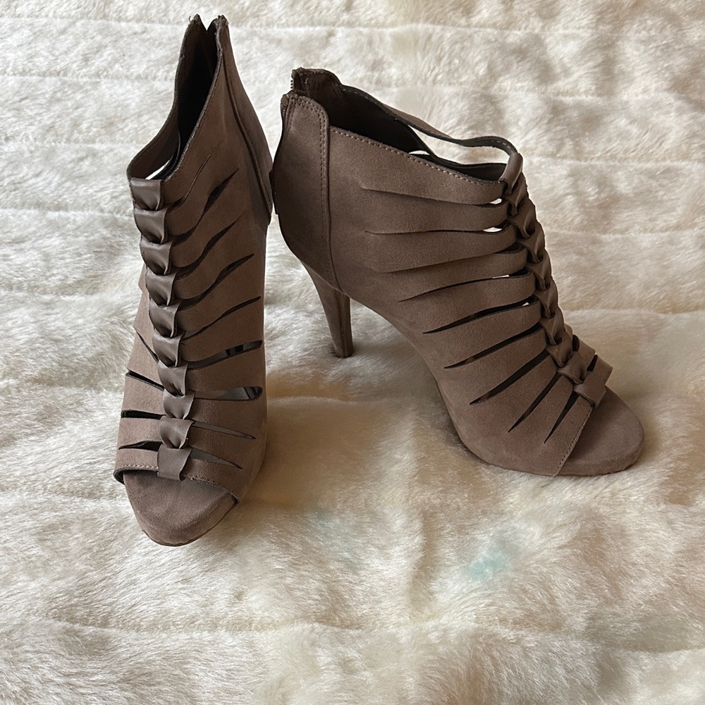 Fergalicious Taupe Strappy Heels